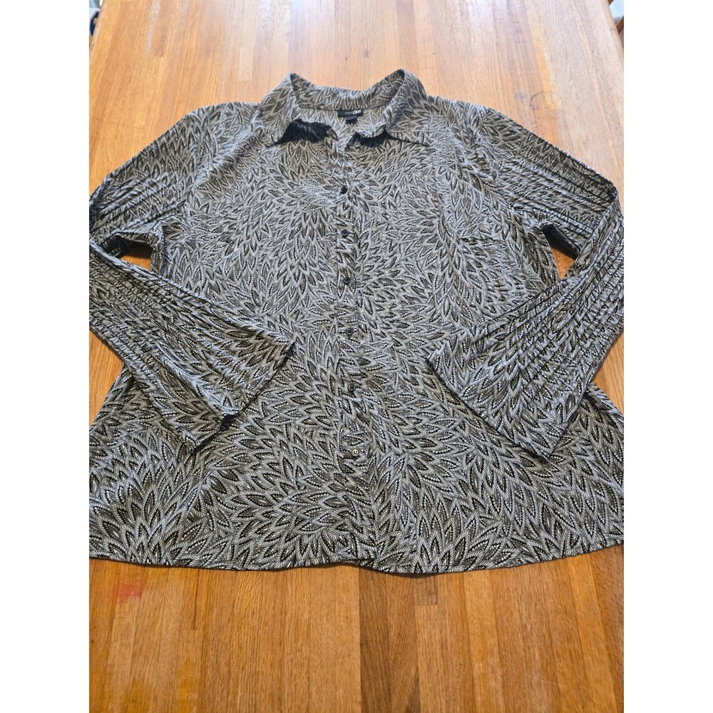 East 5th Women XL Black White Leaf-Like Abstract Bell Long Sleeve Button Down